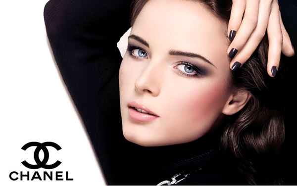 Maquillage efficace pendant dix minutes: conseils maquillage artiste Chanel