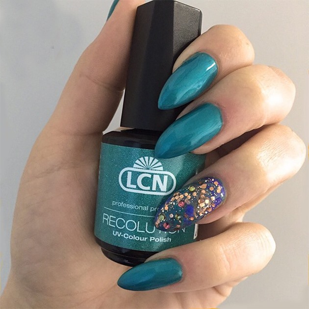 LCN gel-vernis: couleur idéale et revêtement résistant