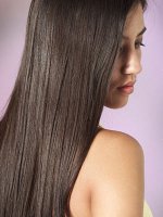 Comment faire pousser les cheveux à la maison? Comment faire pousser les cheveux à la maison?