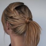Comment faire une belle coiffure avec une queue de cheval avec une toison - photo masterclass Comment faire une belle coiffure avec une queue de cheval avec une toison - photo masterclass