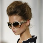 Comment faire une coupe de cheveux? Comment faire une coupe de cheveux?