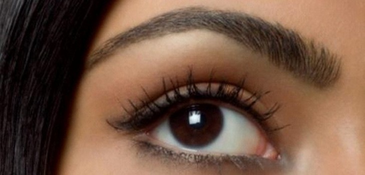 Correction des sourcils