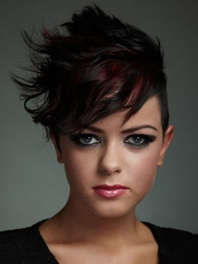 Belles coupes de cheveux élégantes pour les cheveux courts