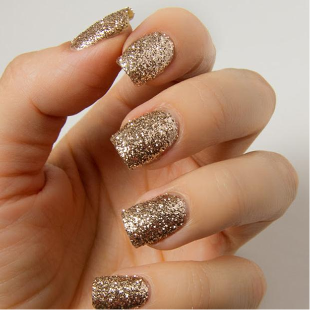 ongles dorés
