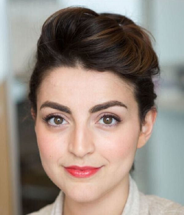 Coiffure pour la nouvelle année du pétard de ses propres mains - des idées de mode pour les cheveux courts, moyens et longs, photo