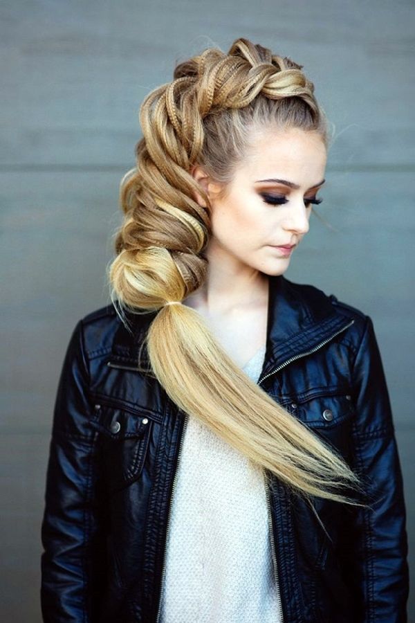 Coiffure pour la nouvelle année du pétard de ses propres mains - des idées de mode pour les cheveux courts, moyens et longs, photo