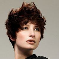 Coiffures pour les cheveux courts