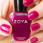 Les couleurs et les nuances de vernis les plus à la mode au printemps et en été 2013 (photo)