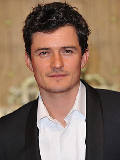 L'image d'Elijah Wood est préférée par les hommes élégants et actifs.
