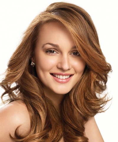 Beau style sur les cheveux moyens