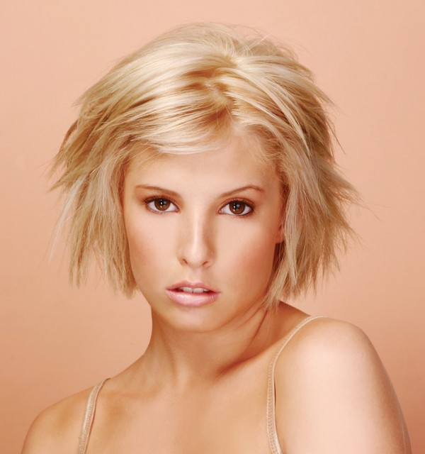 Coupe de cheveux intelligente sans style - photos et commentaires
