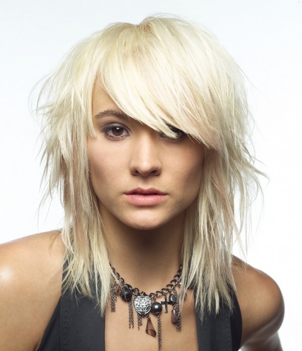 Coupe de cheveux intelligente sans style - photos et commentaires