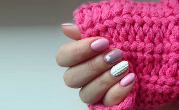 Manucure tricotée - une tendance hivernale stylée
