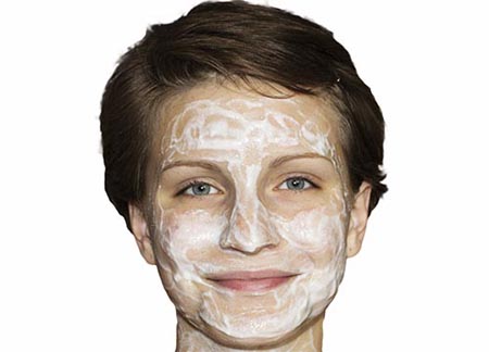 Soin du visage d'hiver: Masque nourrissant pour peau sèche et décolorante à la maison