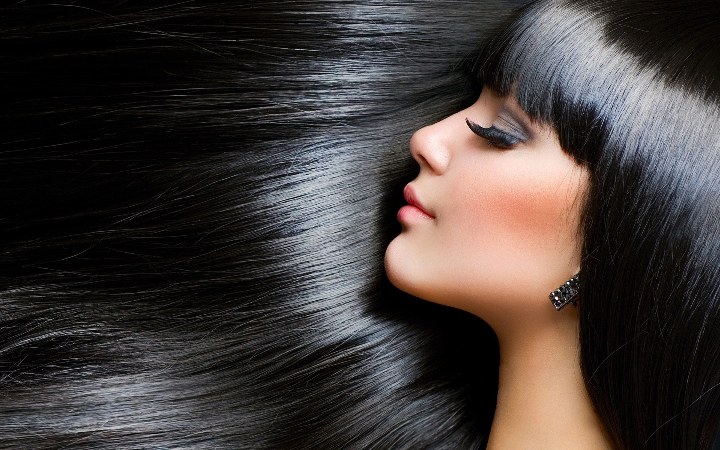 Qui préfèrent les messieurs aujourd'hui? Brunes ou blondes?