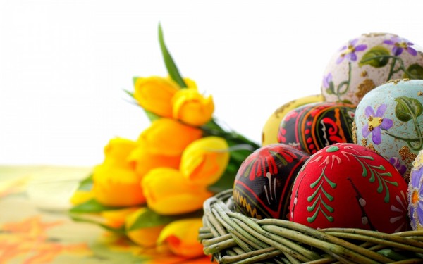 Qu'est-ce qui est fait à Pâques, les traditions. Ce qu'ils font avant et après Pâques, les douanes