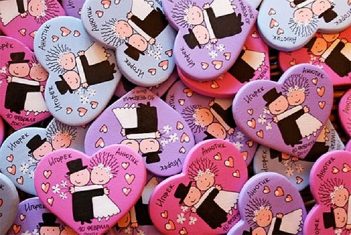 Que donner aux invités au mariage? Cadeaux aux parents des nouveaux mariés. Prix ​​pour les invités au mariage