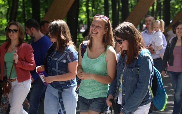 Journée de la jeunesse 2016 - l'histoire de la fête et la date, le programme de la Journée de la jeunesse. Félicitations pour le Jour de la Jeunesse 2016 en vers et en prose