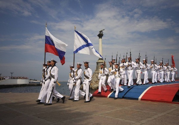 Félicitations pour le Jour de la Marine 2016 - court et drôle en vers et en prose. Programme festif pour la Journée de la Marine en 2016 à Moscou, Saint-Pétersbourg, Kronstadt, Sébastopol, Novorossiysk