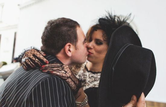 Séance photo de mariage dans un style rétro