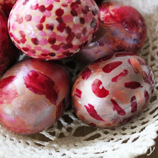 Christ Résurrection: comment peindre des oeufs pour Pâques