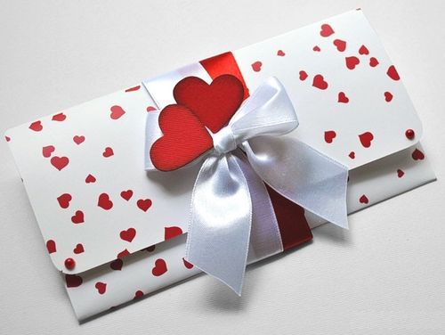 Comment faire un don d'argent pour un mariage dans une enveloppe