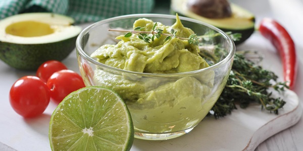 Comment bien manger l'avocat