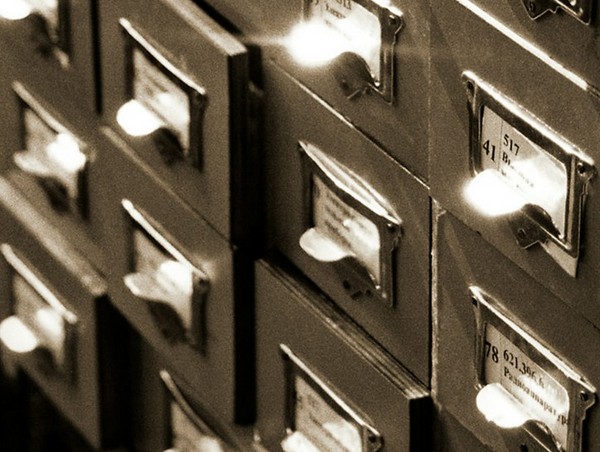 Comment écrire une requête d'archive?