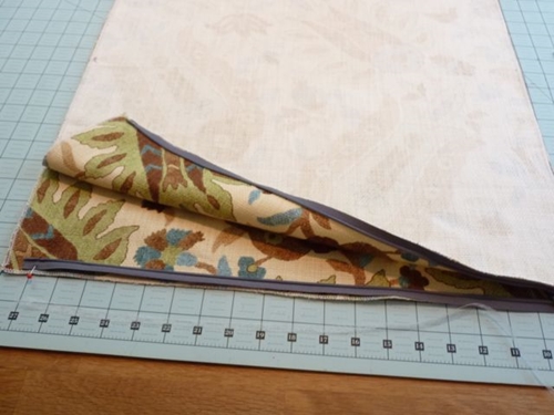 Comment coudre une couverture sur un oreiller décoratif avec vos propres mains - vidéo étape par étape