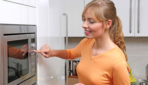 Comment faire cuire du lait condensé dans une boîte?