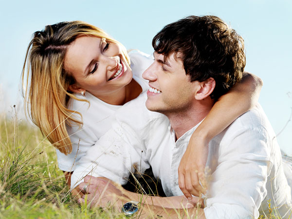 Comment choisir une femme un homme de différents signes du zodiaque