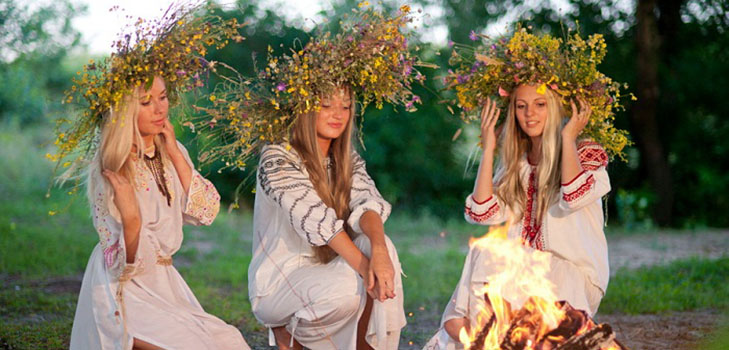 Quel jour Ivana Kupala en 2016? Qu'est-ce que la divination, les rituels, les traditions associées à la fête? Que faire sur Ivana Kupala, félicitations