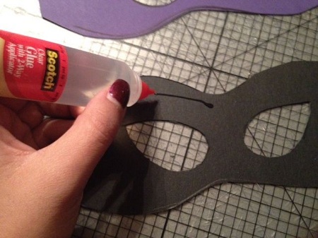 Comment faire un masque du Nouvel An