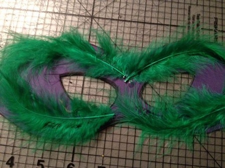 Comment faire un masque du Nouvel An