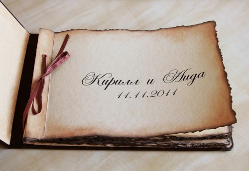 Le livre des voeux pour le mariage de leurs propres mains