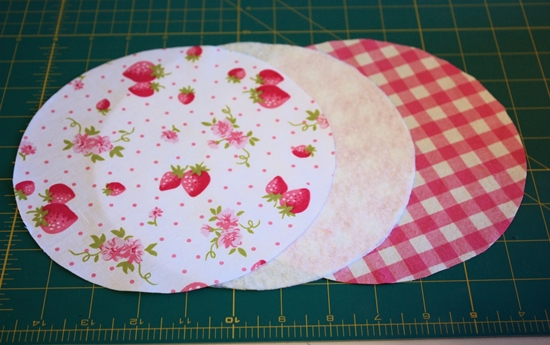 Panier de tissu avec leurs propres mains