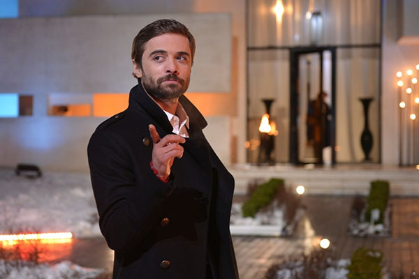 Qui gagne le spectacle Bachelor 5