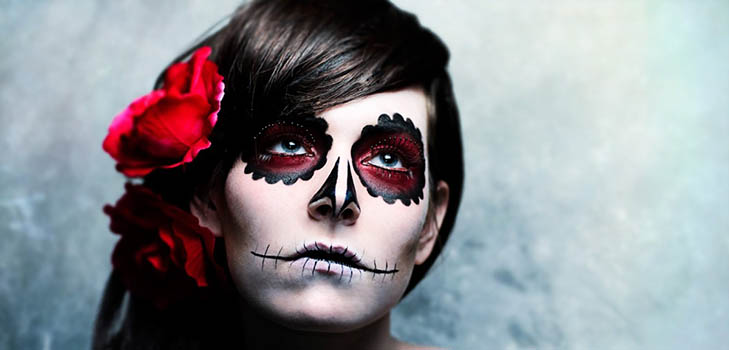 Maquillage effrayant pour Halloween avec vos propres mains pour les filles et les jeunes filles