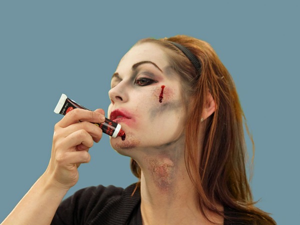 Maquillage effrayant pour Halloween avec vos propres mains pour les filles et les jeunes filles