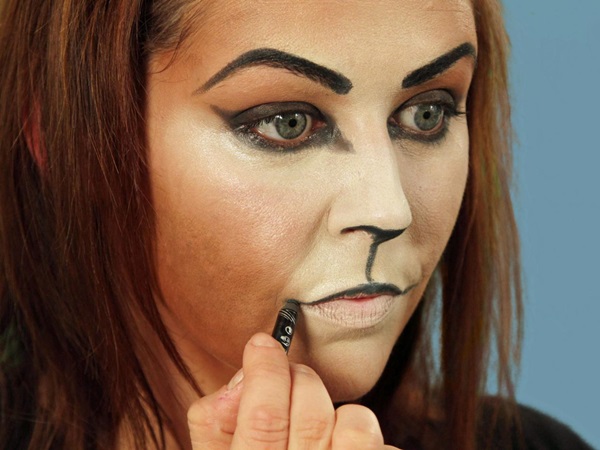 Maquillage effrayant pour Halloween avec vos propres mains pour les filles et les jeunes filles