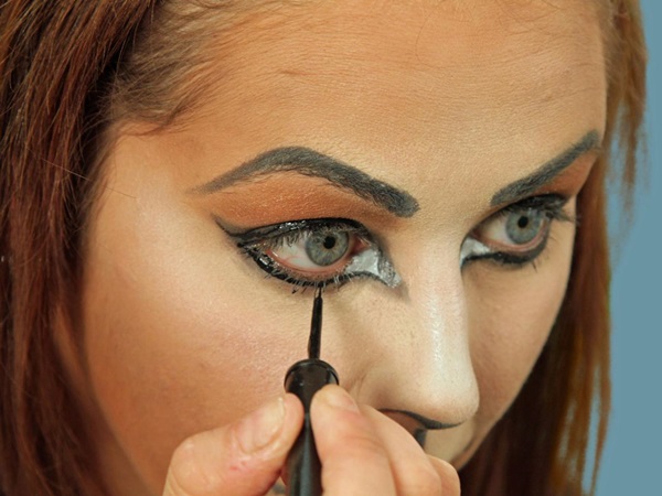 Maquillage effrayant pour Halloween avec vos propres mains pour les filles et les jeunes filles