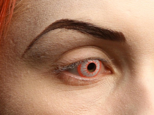 Maquillage effrayant pour Halloween avec vos propres mains pour les filles et les jeunes filles