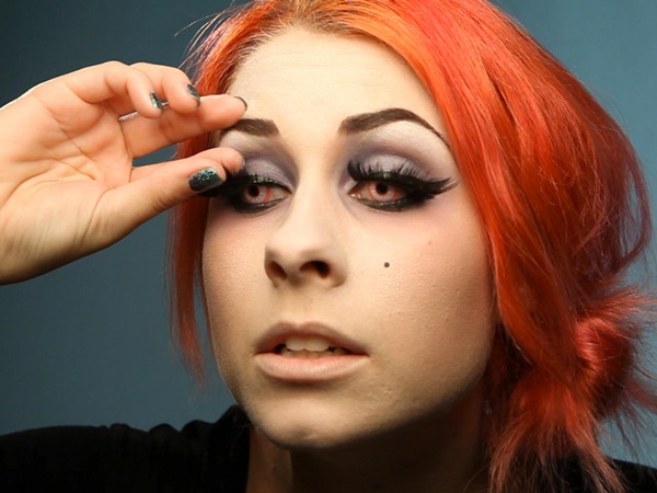 Maquillage effrayant pour Halloween avec vos propres mains pour les filles et les jeunes filles