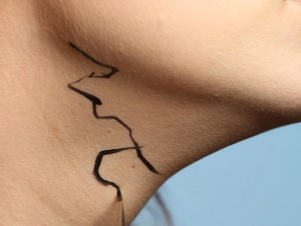 Maquillage effrayant pour Halloween avec vos propres mains pour les filles et les jeunes filles