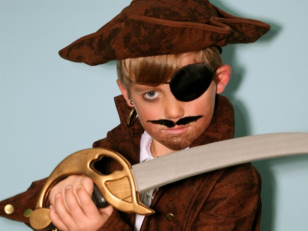 Maquillage effrayant pour Halloween avec vos propres mains pour les filles et les jeunes filles