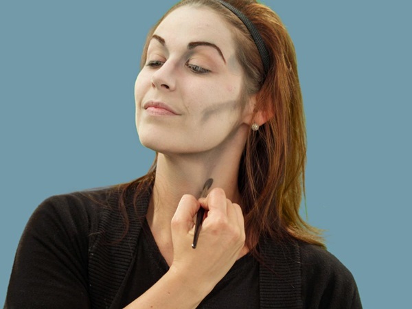 Maquillage effrayant pour Halloween avec vos propres mains pour les filles et les jeunes filles