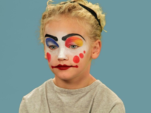 Maquillage effrayant pour Halloween avec vos propres mains pour les filles et les jeunes filles