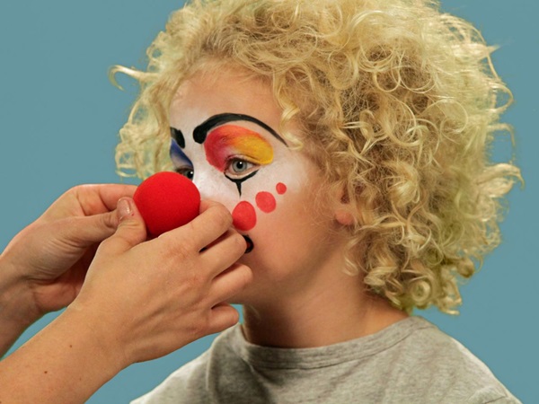 Maquillage effrayant pour Halloween avec vos propres mains pour les filles et les jeunes filles