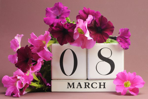Félicitations le 8 mars