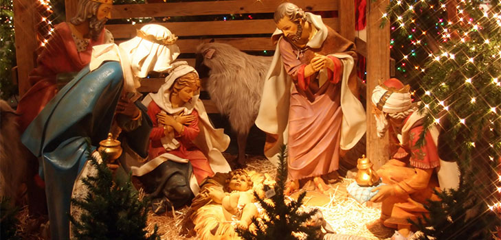 Félicitations à Noël 2017 pour de courts vers, de la prose et des SMS amusants - Des poèmes de félicitations, des chants de Noël et des chansons de Noël en anglais